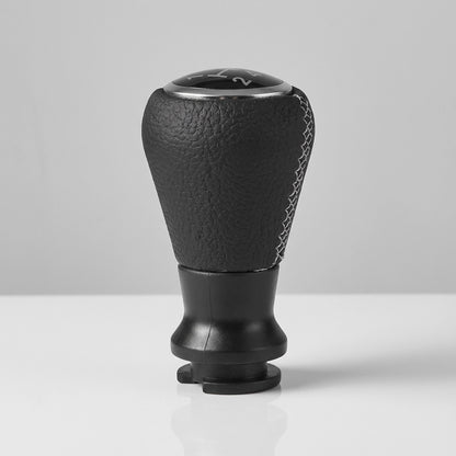 Pommeau de vitesse c3 - 5 vitesses - Noir & Couture blanche - gros plan