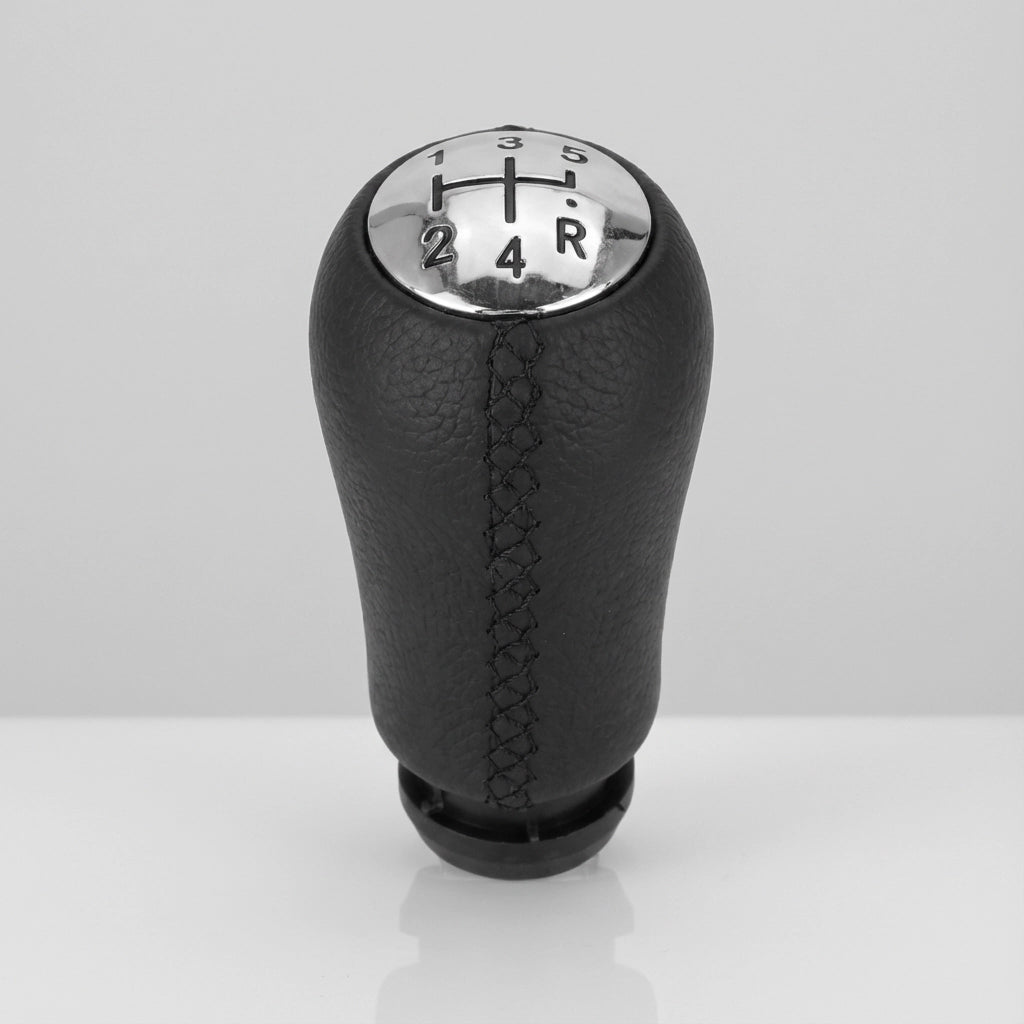 Pommeau de vitesse clio 3 - 5 vitesses - Couture noire - gros plan